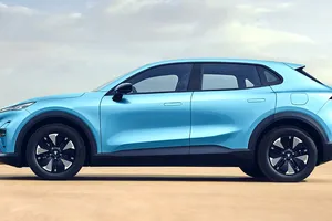 El nuevo eléctrico que arrasa en España baja más de 10.000 € y ya cuesta menos que un MG