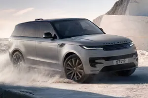 El segundo Range Rover eléctrico llega con todo confirmado: 550 CV, 609 km y una misión, ser el deportivo de la casa