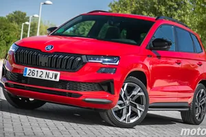 El Skoda Karoq se reafirma frente al sentenciado SEAT Ateca con una gama que estrena versiones