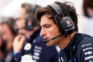 Tony Dodgins analiza la trayectoria de Carlos Sainz, su velocidad pura y las opciones con Williams