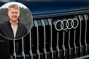 Acusan a su CEO de saltarse las normas por aparecer con Trump y Audi responde: «Aceptamos pensando en nuestros intereses»