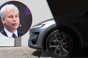 Alemania se pone del lado de Tesla con el FSD y Musk responde en alemán: «Danke schön», con la UE aún dudando
