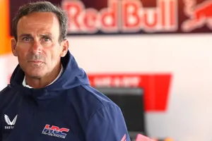 La dura confesión de Alberto Puig sobre las lesiones de Marc Márquez: «Vi todo el desastre»