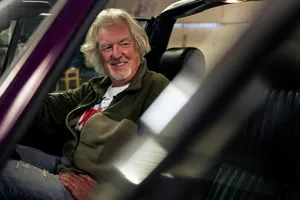James May subasta el Triumph Stag que utilizó en el episodio final de ‘The Grand Tour’