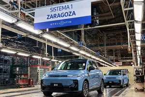 El Leapmotor B10 fabricado en España estrena batería y gana hasta 59 km de autonomía sin subir el precio