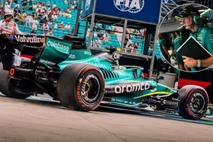 Newey y la clave técnica que arruinó el Aston Martin AMR26: «Estudié el reglamento y pensé que nos favorecería»