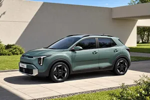 El KIA Stonic se reinventa sin cambiar de piel: así es el SUV urbano que ahora tiene etiqueta ECO, más potencia y un interior de coche superior