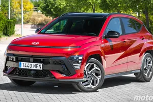 Más de 8.000 € de descuento para el Hyundai KONA híbrido: precio de Dacia para atacar a Toyota