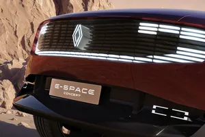 Renault estrenará plataforma para sus coches eléctricos en 2028 con cargas en 10 minutos y 750 km de autonomía, pero Dacia se queda fuera