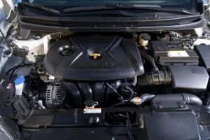 Hyundai Elantra 2011 comienza sus ventas en Diciembre