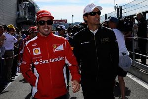 Ferrari ficha a Pedro de la Rosa como piloto de pruebas, Alonso españoliza la Scuderia