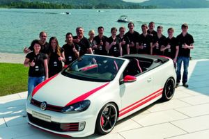 Volkswagen presenta el Golf GTI Austria en el lago Wörthesse
