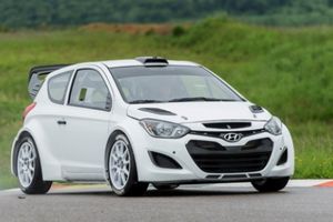 Hyundai i20 WRC completa los primeros tests