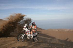 Laia Sanz parte hacia el Rally Dakar