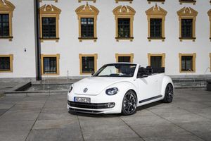 ABT pone a punto el Volkswagen Beetle Cabriolet