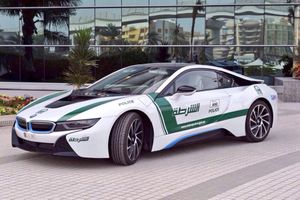 BMW i8, un nuevo coche para la Policía de Dubai