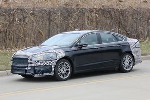 El americano Ford Fusion 2016 avistado durante pruebas