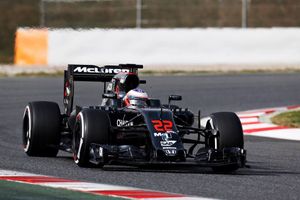 McLaren debuta con optimismo: "El coche es definitivamente mejor"