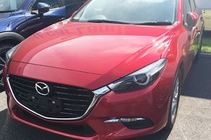 Mazda3 2017: su 'restyling', al descubierto en estas fotos espía