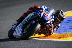 Jorge Lorenzo se despide de Yamaha con victoria en Cheste