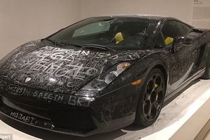 ¿El arte de la destrucción? Un museo danés permite rayar un Lamborghini Gallardo