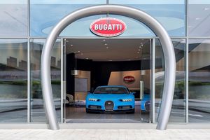 Bugatti abre el concesionario más grande de su historia en Dubái
