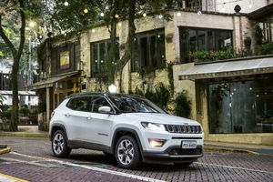Brasil - Abril 2017: Jeep Compass y Fiat Mobi, por primera vez en el Top 10