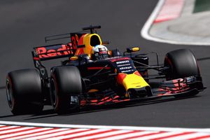 Ricciardo repite y confirma la candidatura de Red Bull