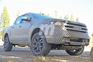 Ford Ranger 2019: lo cazamos en España y podemos ver su interior
