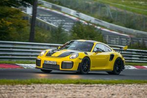 El Porsche 911 GT2 RS pulveriza el crono en Nürburgring