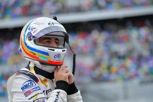 Alonso flirtea con Le Mans: "Lo aprendido, a ponerlo en práctica en el futuro"