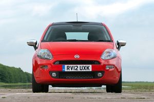 La gama del Fiat Punto estrena precios en algunas versiones
