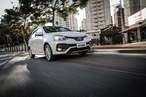 Argentina - Mayo 2018: Toyota Etios y Fiat Argo, protagonistas