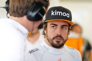 Alonso: "Necesitamos una mejora como la de Barcelona cada dos o tres carreras"