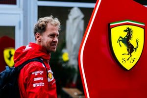 Ferrari apoya a Vettel tras su derrota: "Estamos juntos en esto"
