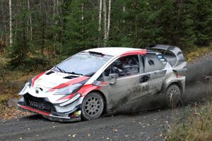 Kris Meeke prueba el Toyota Yaris WRC por primera vez