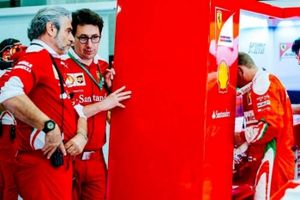 Arrivabene niega la marcha de Binotto y apuesta por la estabilidad en Ferrari