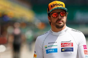 Pérez, sobre Alonso: "Le pones en otro coche y gana el campeonato"