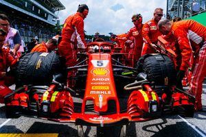 Los superblandos y un sensor, culpables de la mala carrera de Vettel