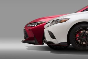 Toyota anuncia los nuevos Camry TRD y Avalon TRD para Los Ángeles