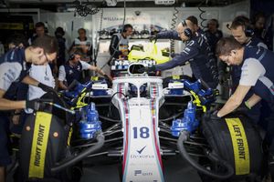 La F1 estudia limitar los neumáticos del viernes para añadir incertidumbre los domingos