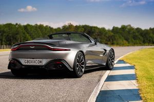 Aston Martin confirma el lanzamiento del Vantage Roadster en 2019