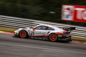 El Porsche #20 de GPX Racing conquista las 24 Horas de Spa