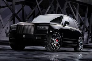 Rolls-Royce Cullinan Black Badge, más potencia para el SUV de lujo
