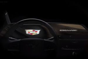 El Cadillac Escalade será el primer modelo con un tablero OLED curvo