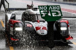 La lluvia marca un 'rookie test' del WEC liderado por Toyota