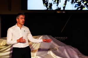 Nick Chester abandona Renault después de 19 años