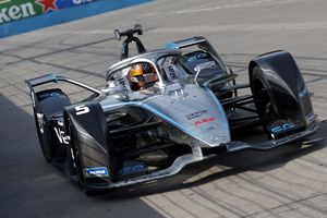Stoffel Vandoorne y Mercedes dejan Chile al frente de la Fórmula E