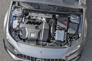Mercedes-AMG, dividida por la tecnología híbrida del AMG C 63 que llegará en 2021