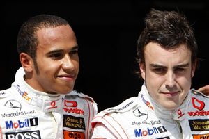 Según Briatore, Alonso desoyó su consejo de enfrentarse a Hamilton en McLaren